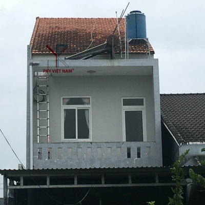 VỆ SINH MÁI NGÓI NHÀ ANH ĐỆ - BẾN TRE